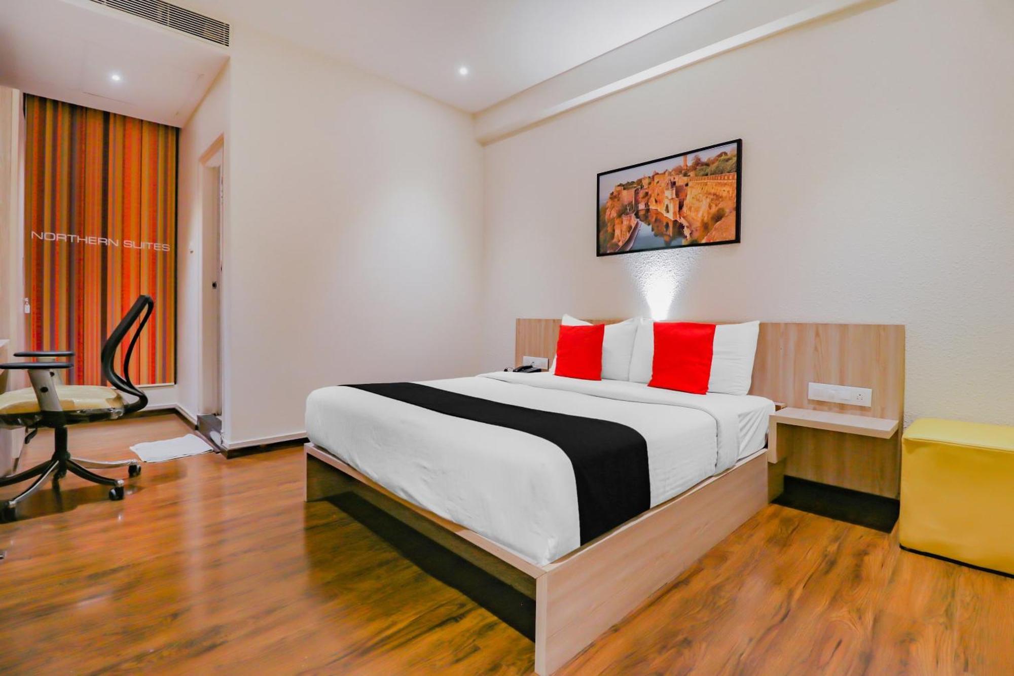 Capital O Royal Keys Near Brookfield Mall, Aecs Layout Бангалор Экстерьер фото